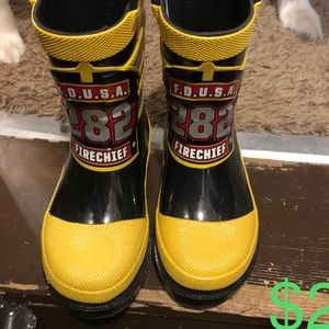 Toddler rain boots